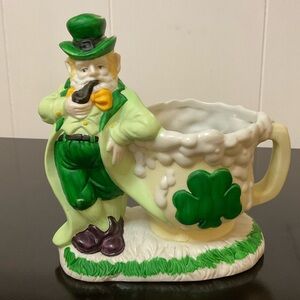Vintage Holland Floral Ceramic Leprechaun with Beer Mug Figural Planter 1991